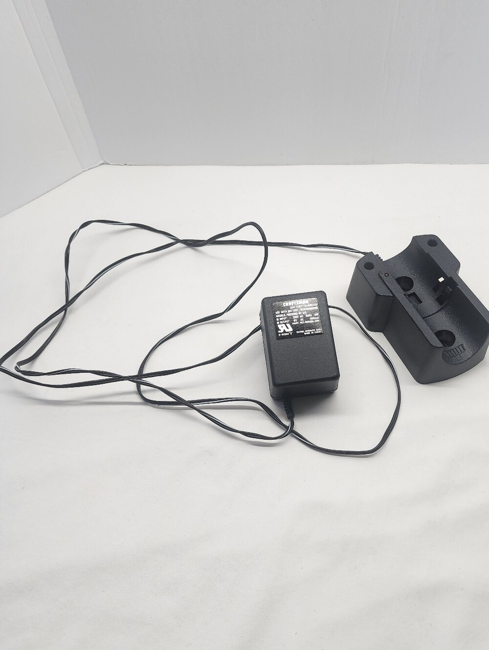 Craftsman charging stand (model 977414-001) for cordless screwdriver